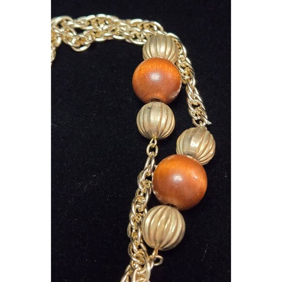 Vintage Coro Double-Strand Goldtone Wood and Coral Beaded Long Station Necklace - Picture 3 of 6